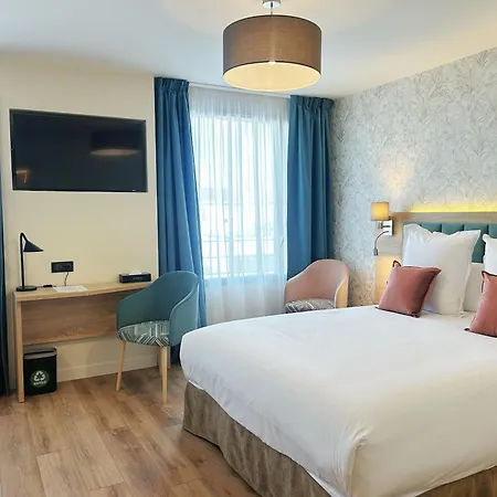 Oden Paris 4*