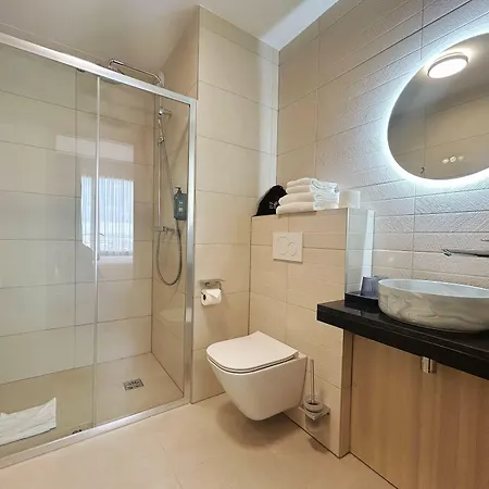 Hotel Oden Paris 4*
