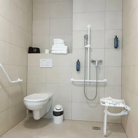 Oden Paris 4*