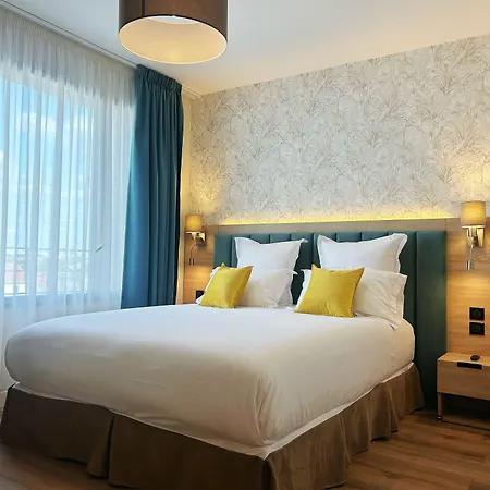 Oden Paris Hotel 4*