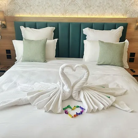 Oden Paris Hotel